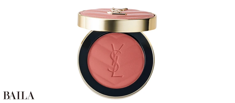 YSL メイクミー ブラッシュ パウダー 23 ¥8360/イヴ・サンローラン・ボーテ(4/24限定発売)