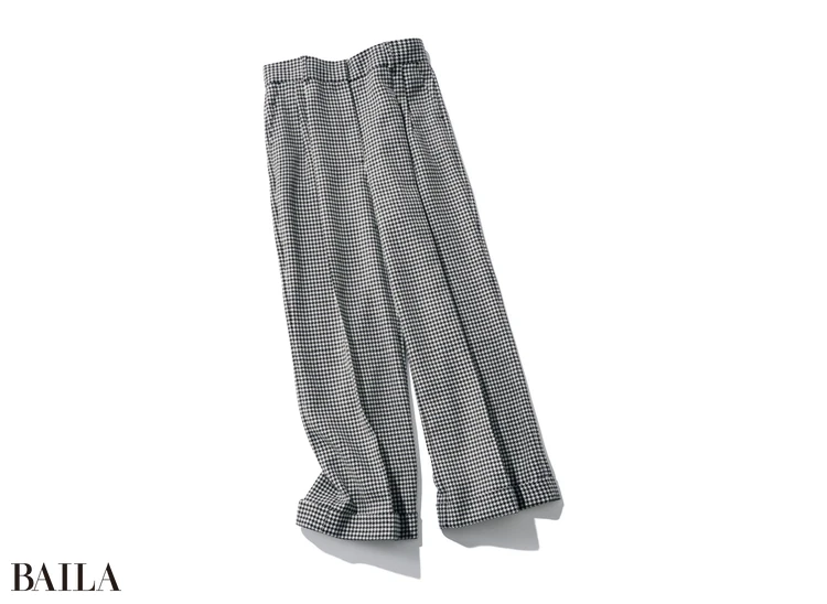 パンツ¥85800/ビームス ハウス 丸の内(ベルナール ザンス)