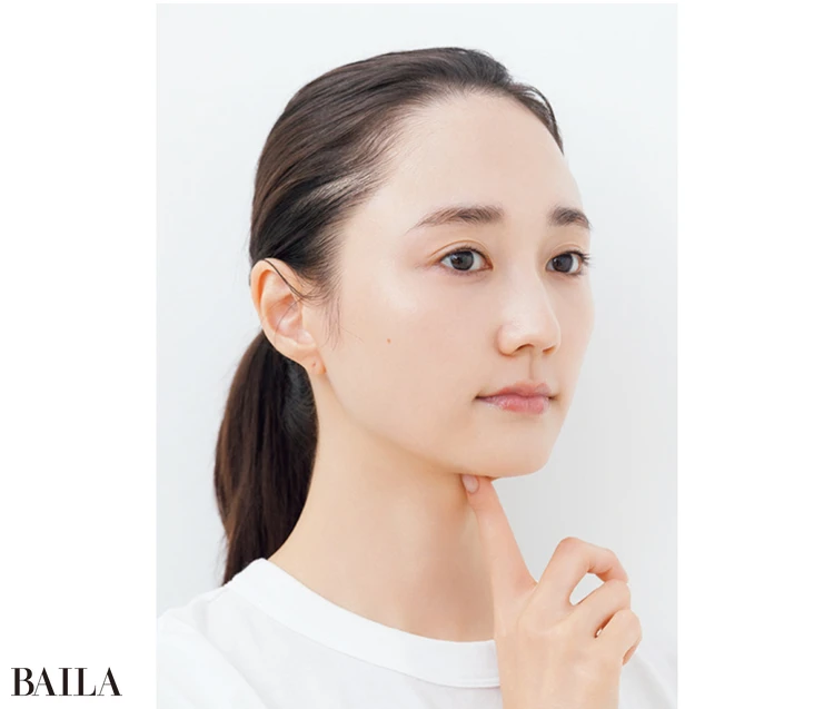 《1》舌を上あごへ圧をかけながら密着。あご下が締まるのを感じて。