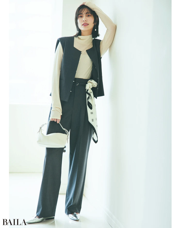 モダンなジレアップに頼って 高揚感あふれる色遊びを