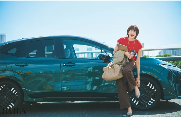 友人とのホカンスは映え重視のコーデに。デニムコーデ5DAYS【愛車ときれいめデニム服着回し】_1