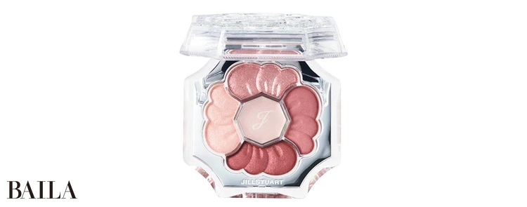 ドレスドブルーム アイズ 02 ￥6600／ジルスチュアート　ビューティ