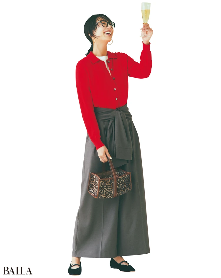 ハジけたい日こそビビッドカラー！今年なら断然、赤を指名