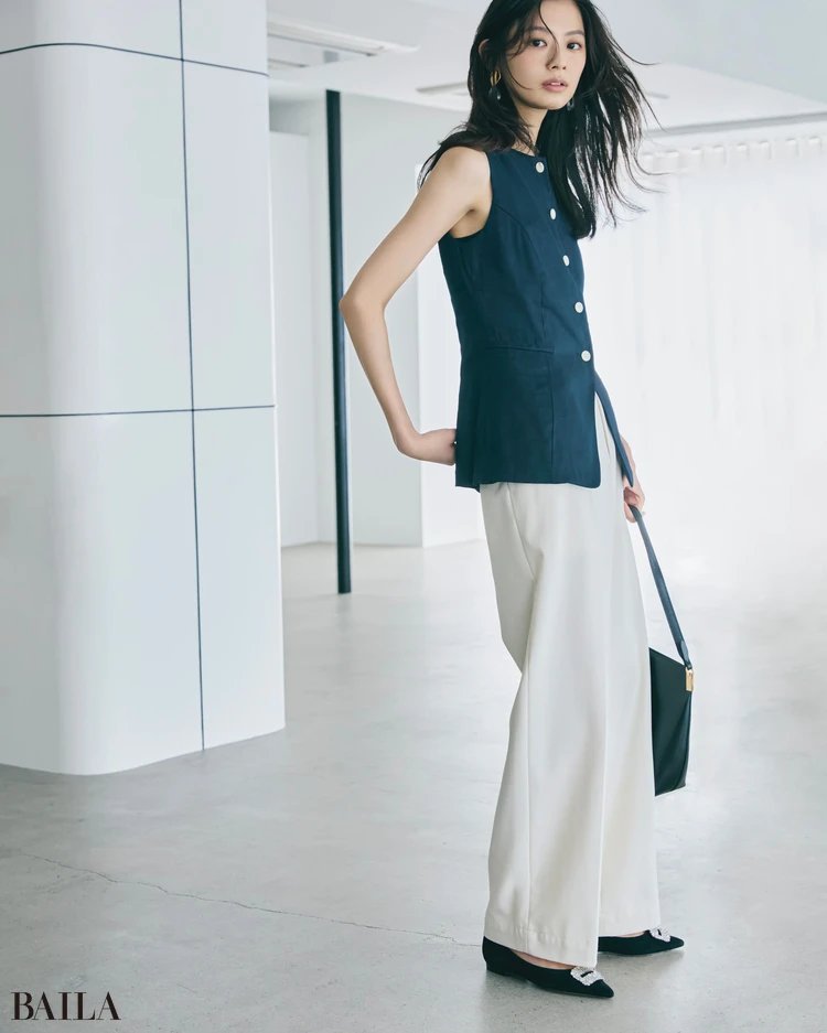 松木育未 パンツコーデ