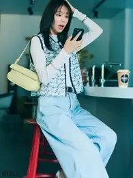 ミックスツイードのベストはトレンド感を盛りたい春の休日にぴったり！