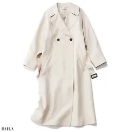 トレンチコート