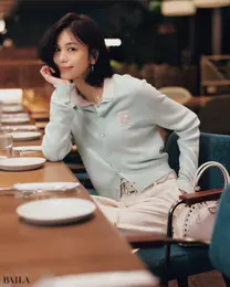 インフィニトリー グリマーリキッド 01￥2970／セルヴォーク