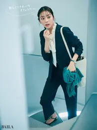 《Day8》第一志望の会社の雰囲気を知るため 午後休を利用して、対面面接へ！ ネイビーのカセット服で好印象を狙って