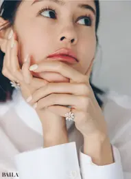 大人の遊び心が宿る上質でロマンチックなモチーフジュエリー