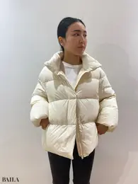 パウダーソフトダウンジャケット／￥9990（ユニクロ）