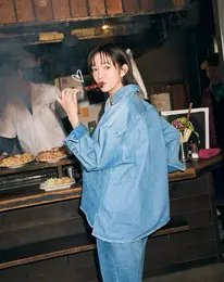 佐藤栞里が吉祥寺の「いせや総本店」を訪問