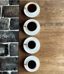 （上から）浅煎り￥780・中煎り￥700・中深煎り￥700・深煎り￥740