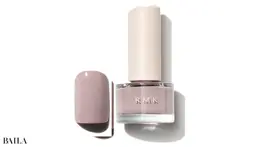 シャイン ラッシュ ネイルカラー 04 ￥2200／RMK Division（4/3発売）