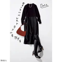 ツヤ素材ワンピで色気をON！