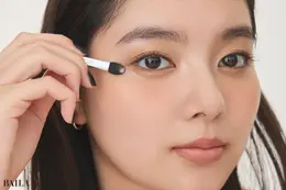 プロセス2　ホワイトアイシャドウでアクセントを