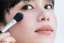 洒落感と女っぽさを忍ばせたい日のMauve Pink