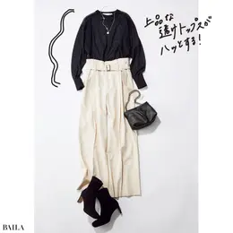 上品な透けトップスがハッとする！