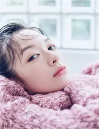 濃密カラーなのに軽やかなバームリップで多幸感