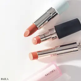 心を調律するベージュリップ