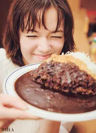 佐藤栞里と神保町の「キッチン南海」のカツカレー