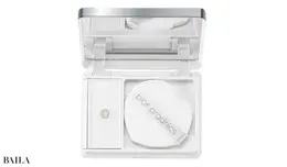 オーガニックアクア エアレスクッション ハクラビオール ライト リフィル＆パフ ￥4950 ／bior organics 