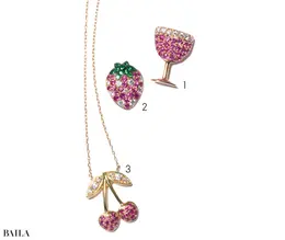 ピンクの色石ジュエリー　赤ワインやいちごのピアス、さくらんぼのネックレス