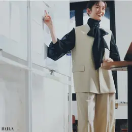 《Day2》新人研修で、営業部代表として登壇。 ひとさじの華やぎで憧れ感を添えてみた！