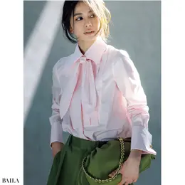 LOEWEのラヴァリエールタイシャツ　佐藤晴美