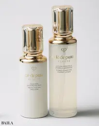 【clé de peau BEAUTÉ】（右）ローションエサンシエルC （左）エマルションプロテクトゥリス（ジュール）