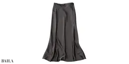 サテンナロースカート