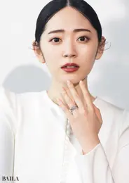 鈴木愛理とシャネルのウエディングリング