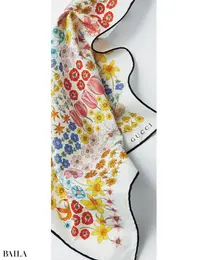 GUCCIのハンカチーフ