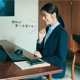 《Day5》第一志望の会社の審査に通り リモートで面接することに。 紺ジャケなら間違いなし！