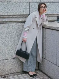 余裕たっぷりのシルエットで レイヤードな日もすっきり快適