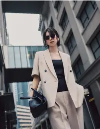 夏の日差しを寄せつけない 機能美セットアップを新定番に