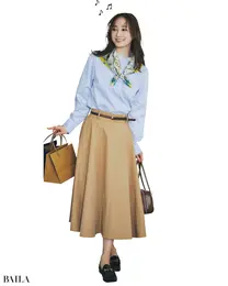 《DAY9》新たな取引先候補の元へシャツにスカーフを巻いて華やかさを意識しながらご挨拶