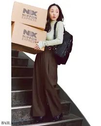 《Day5》サイン会の準備で慌ただしい朝は一本でサマ見えするパンツにカラートップスでハツラツと