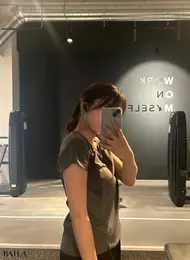 運動をすると、“動いたからいいか”という反動から、むしろいつもより食べてしまい…。頑張れば頑張るほど太る、という悪循環に陥っていました。今思えば、これが食生活をまず見直そうと思ったきっかけです」（岡田さん）