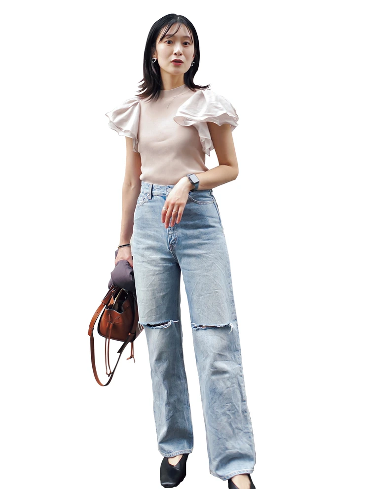 泉ひとみさん （ メーカー・35歳）