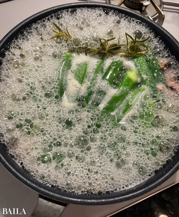 長谷川あかり とろけるオクラのワンパンパスタ 調理手順 パスタを煮る