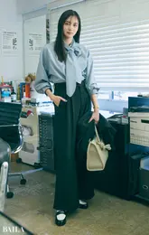 新川優愛　ローファー　靴（2）￥84700／アマン（ペリーコ）