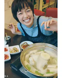 佐藤栞里が新大久保「コリア タッカンマリ」を訪問