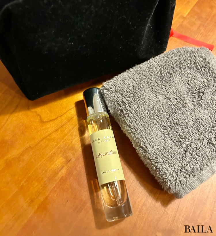 ハンドタオルとの比較画像です