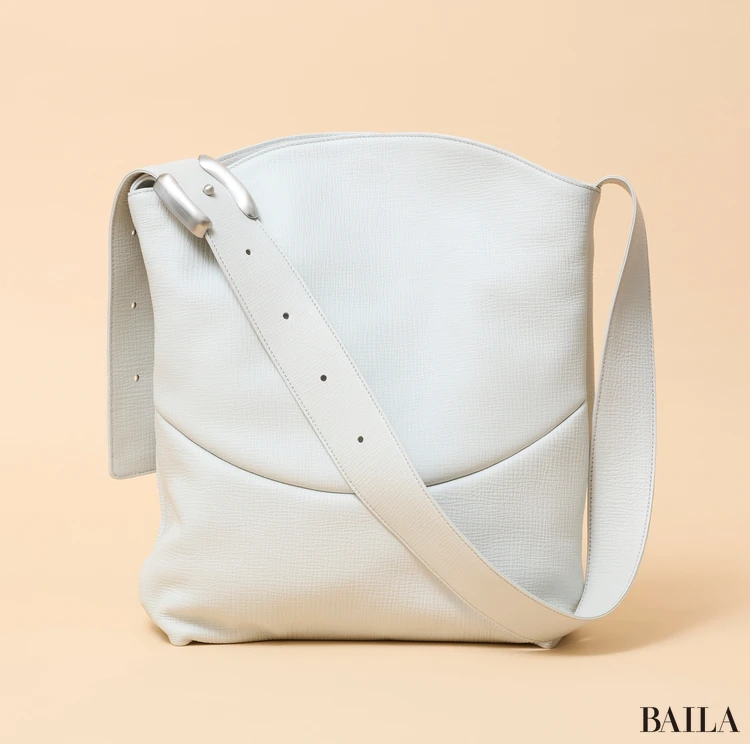 エポイ タック ワンショルダーバッグ ¥115500