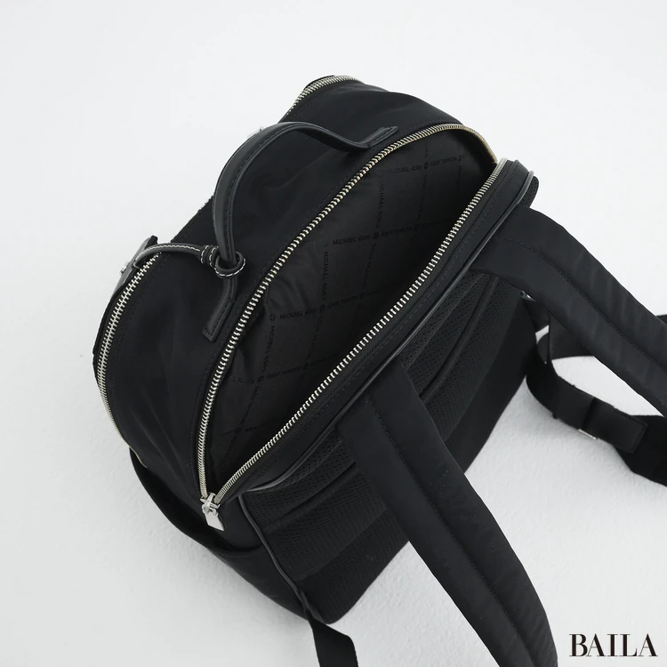 マイケル・コース　リュック　内側　サブスペース