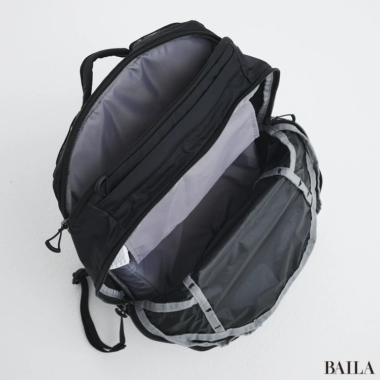 サロモン リュック 内側