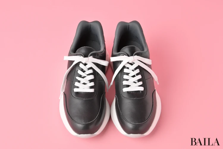 銀座かねまつ　ハンズフリースニーカー　￥24200