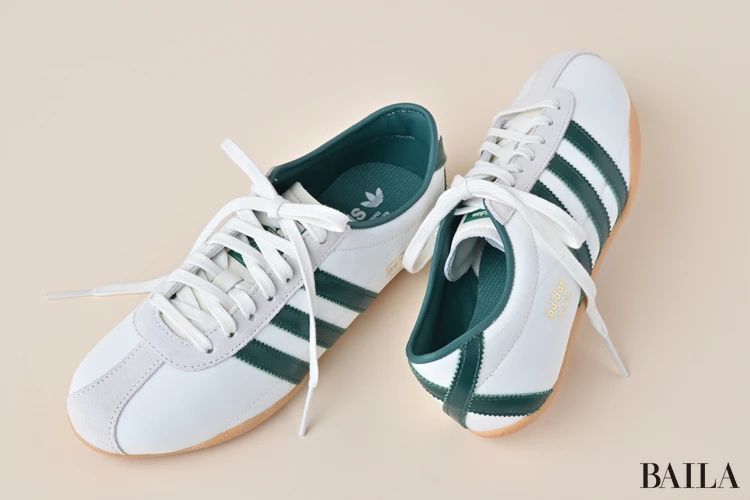 adidas Originals（アディダス オリジナルス） 白スニーカー