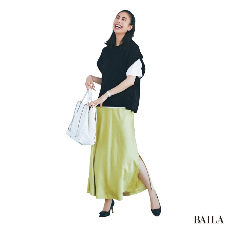 トレンドのニットベストにいちばん似合う。 この時季しかできないコーデにアガる!