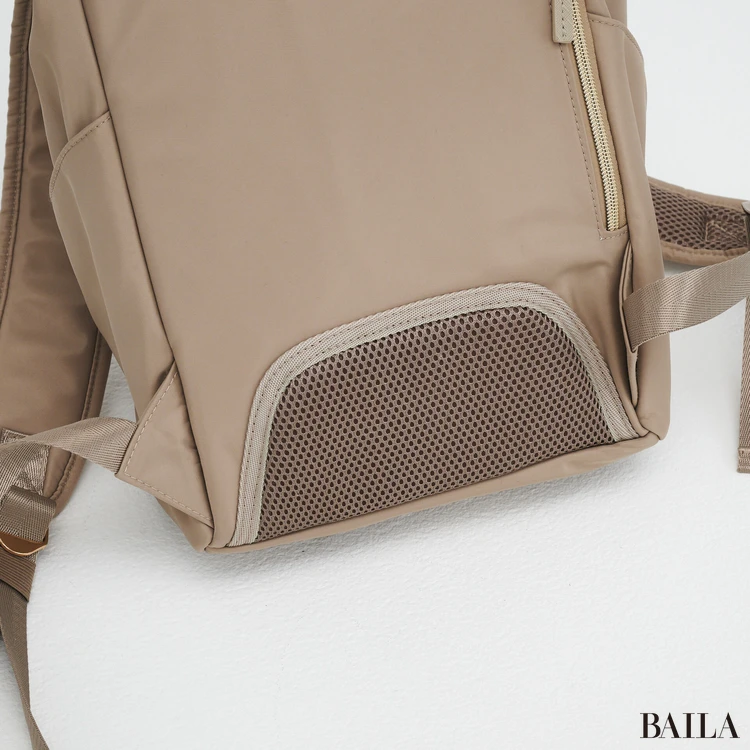 AOKI　リュック　背面クッション